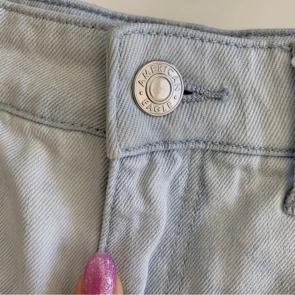 AMERICAN EAGLE OUTFITTERS TIE DYE HIGH-WAIST FRAYED HEM DESTRESS MOM SHORTS - Picture 11 of 16